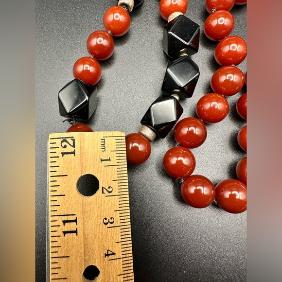 Vintage 15-11 MM ONYX & ORANGE JASPER BEAD 32" NECKLACE heavy - Picture 5 of 14